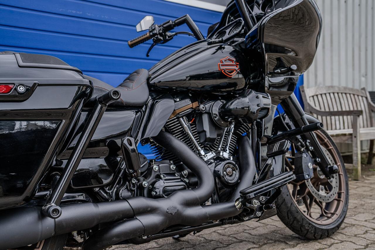 Custom motorcycle showcase